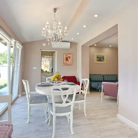 Villa Luna *