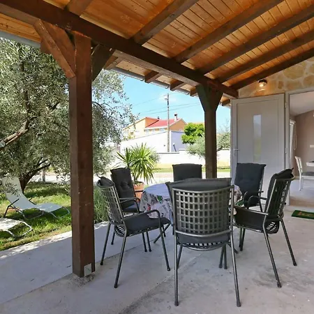 Luna Villa *